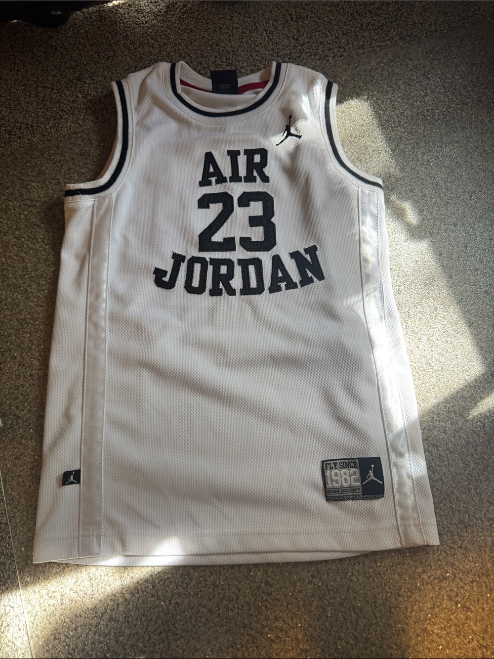 Boys medium Jordan jersey